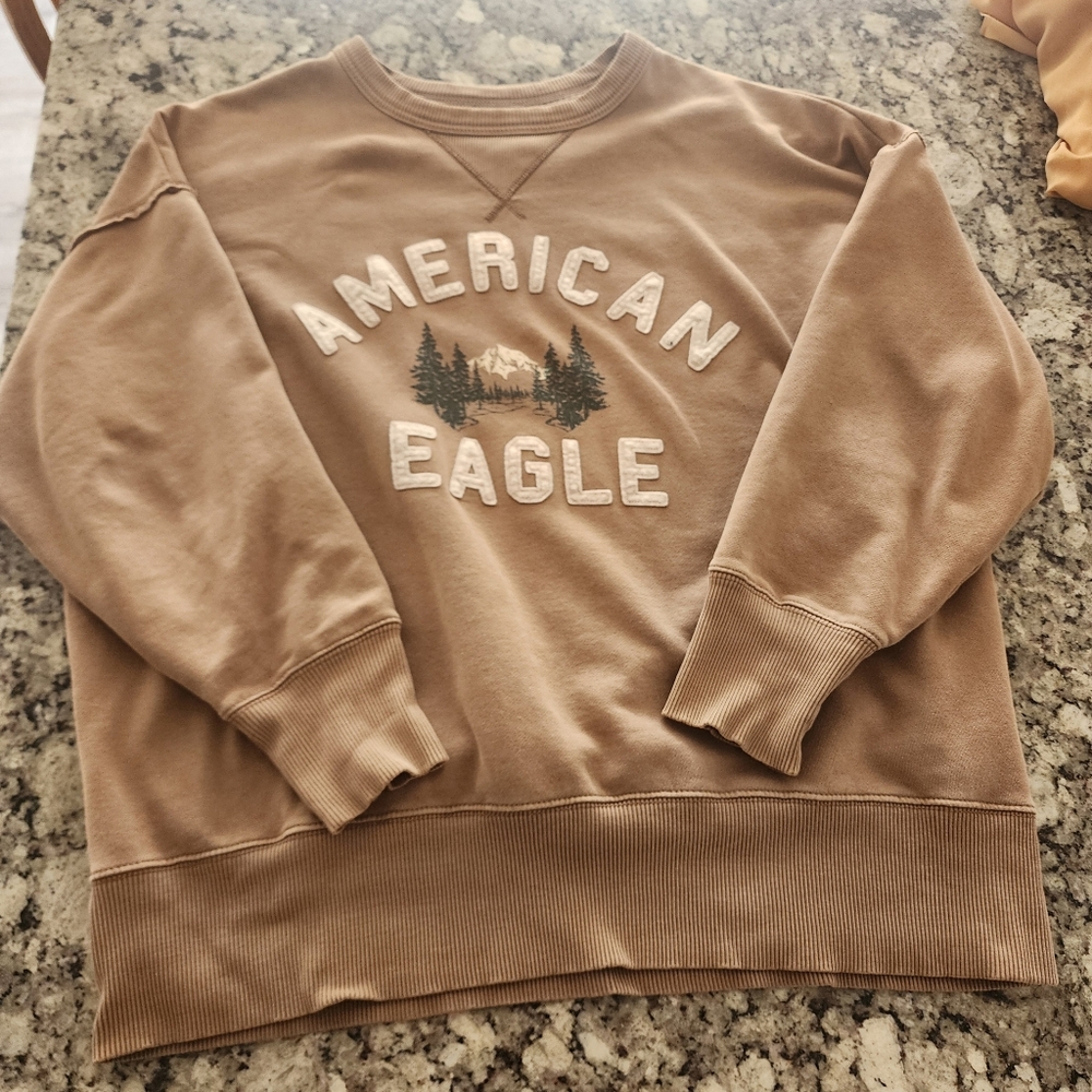 American Eagle Sweater